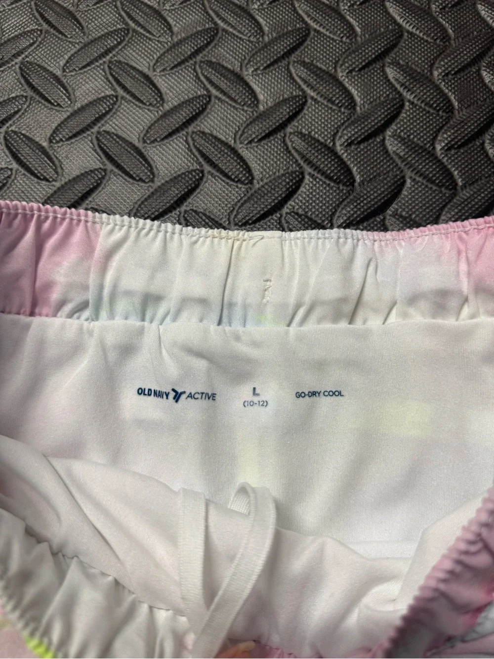 Old Navy Active Girls Go-Dry Pastel Print Running Shorts Size L 10-12
